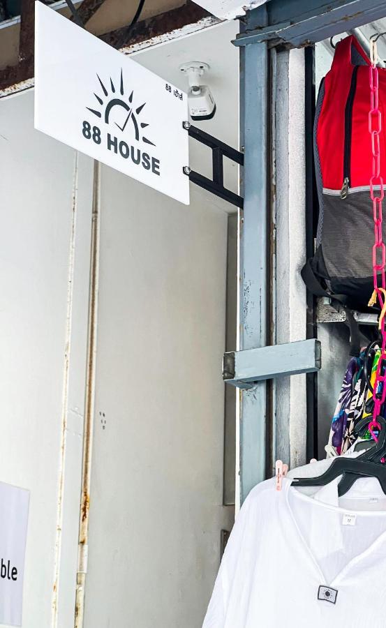 88 House Patong Ξενοδοχείο Εξωτερικό φωτογραφία
